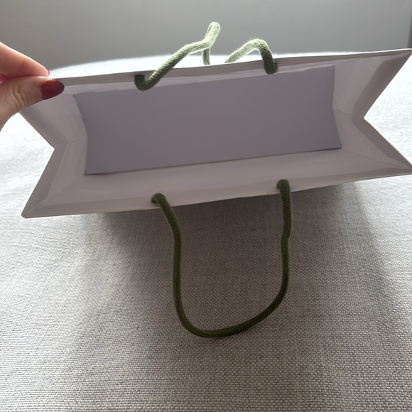 Van Cleef and Arpels shopping bag 12 inches - Picture 3 of 4